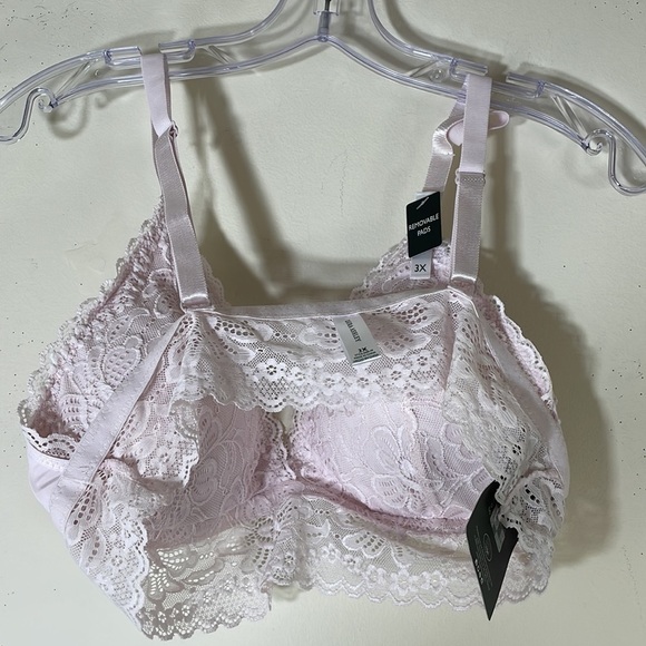 NWT. Laura Ashley Sexy Wireless Lace Bralette Plus-3X. - Picture 9 of 11
